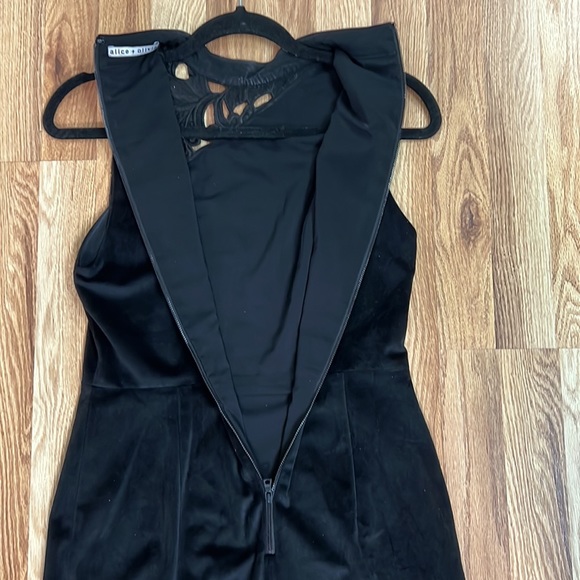 Alice + Olivia Embroidered Lace and Velvet Dress Size 6 - Picture 13 of 16